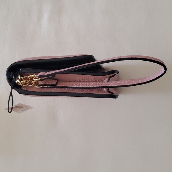 VICTORIA’S SECRET MINI CLUTCH WRISTLET WALLET LIGHT PINK - Picture 4 of 9